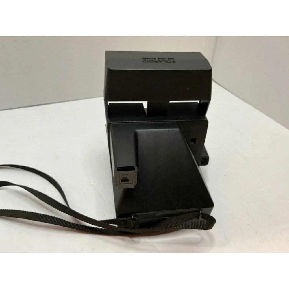 Polaroid Vintage Sun 600 LMS Instant‎ Film Camera Light Management System Black